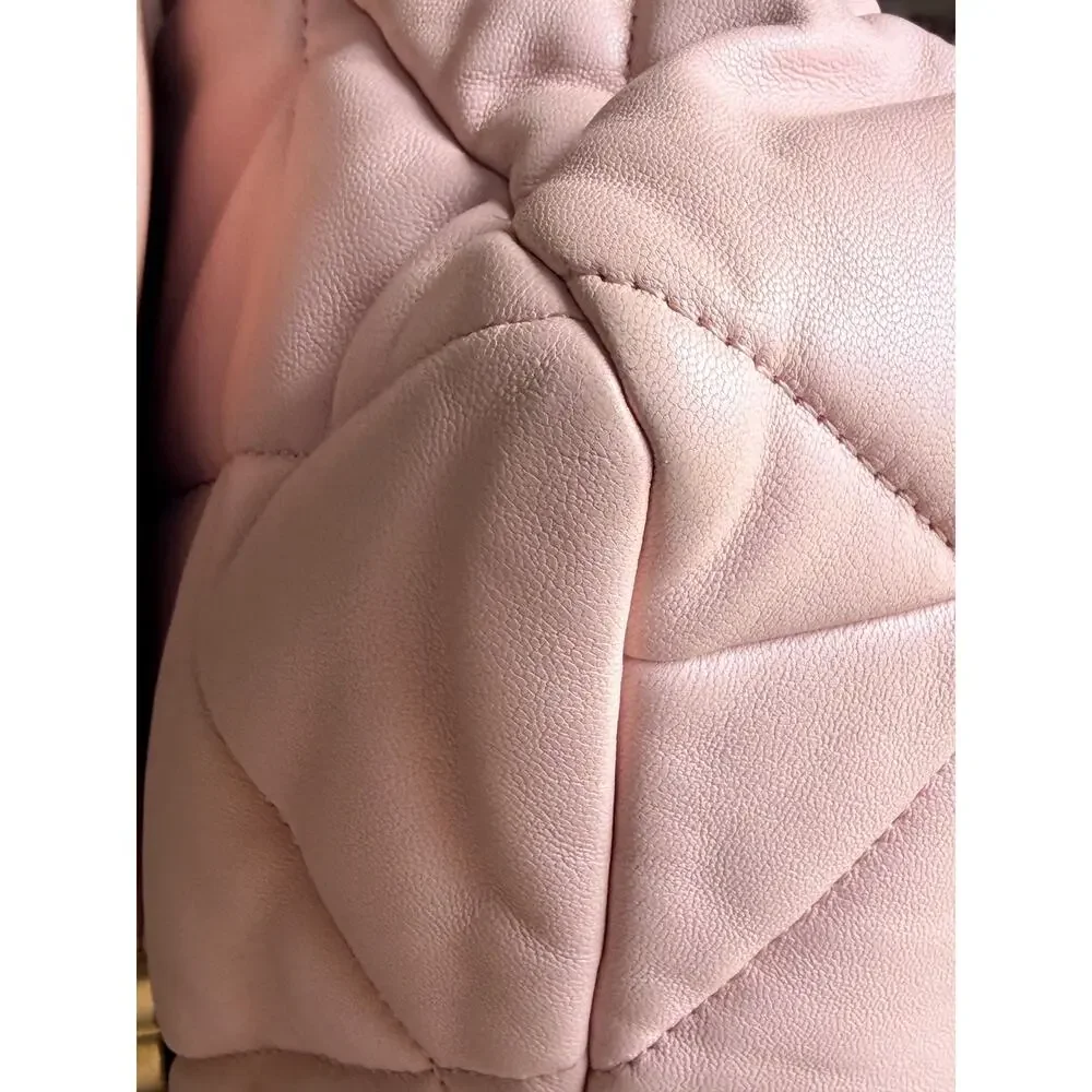 Chanel 19 Flap Bag Quilted Leather Large Light Pink 82937